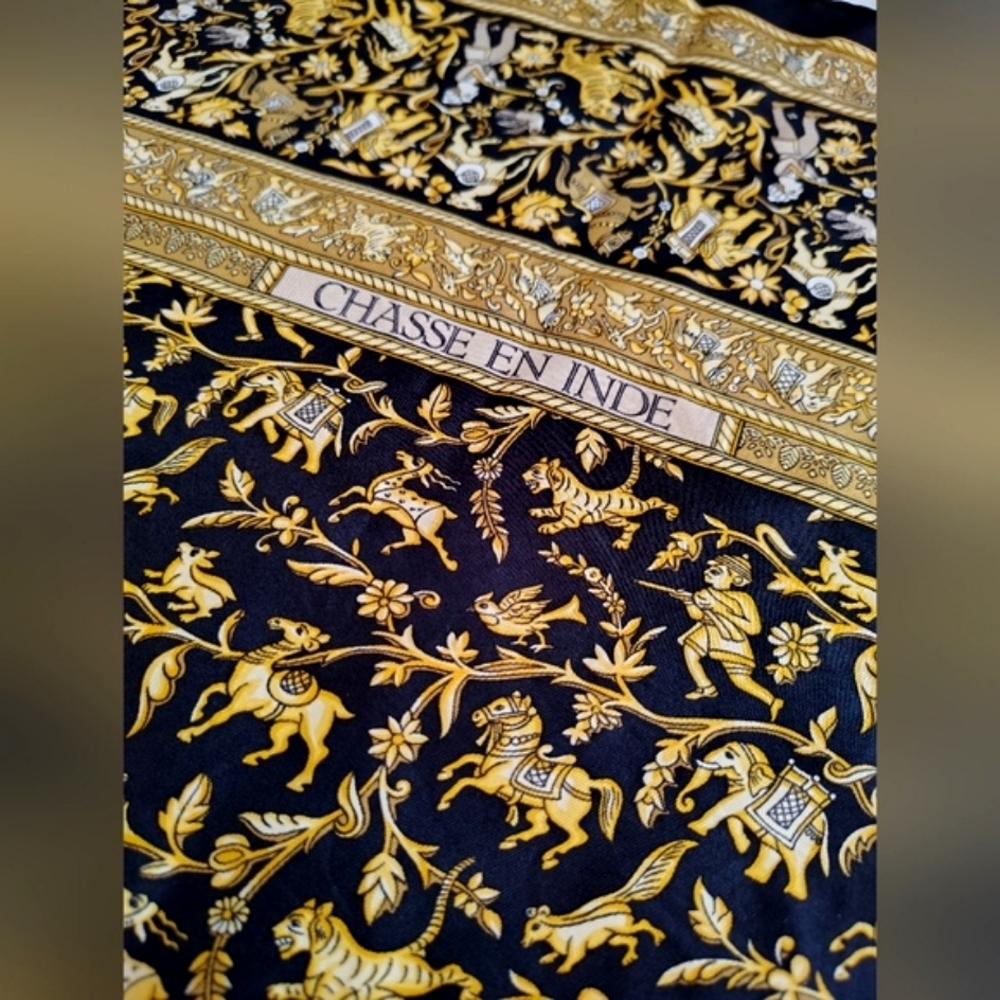 Hermes Chasse En Inde Black & Gold Silk Scarf - Picture 9 of 16